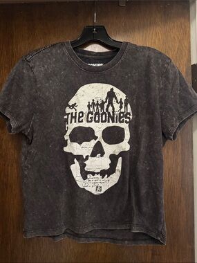 The Goonies Skull Graphic Tee - Black
